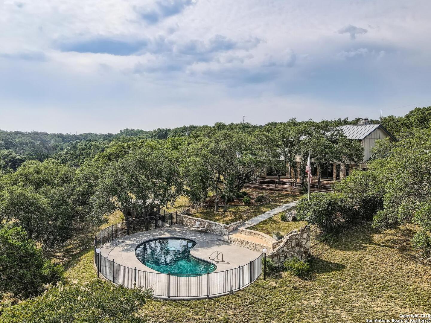 320 Remington Dr