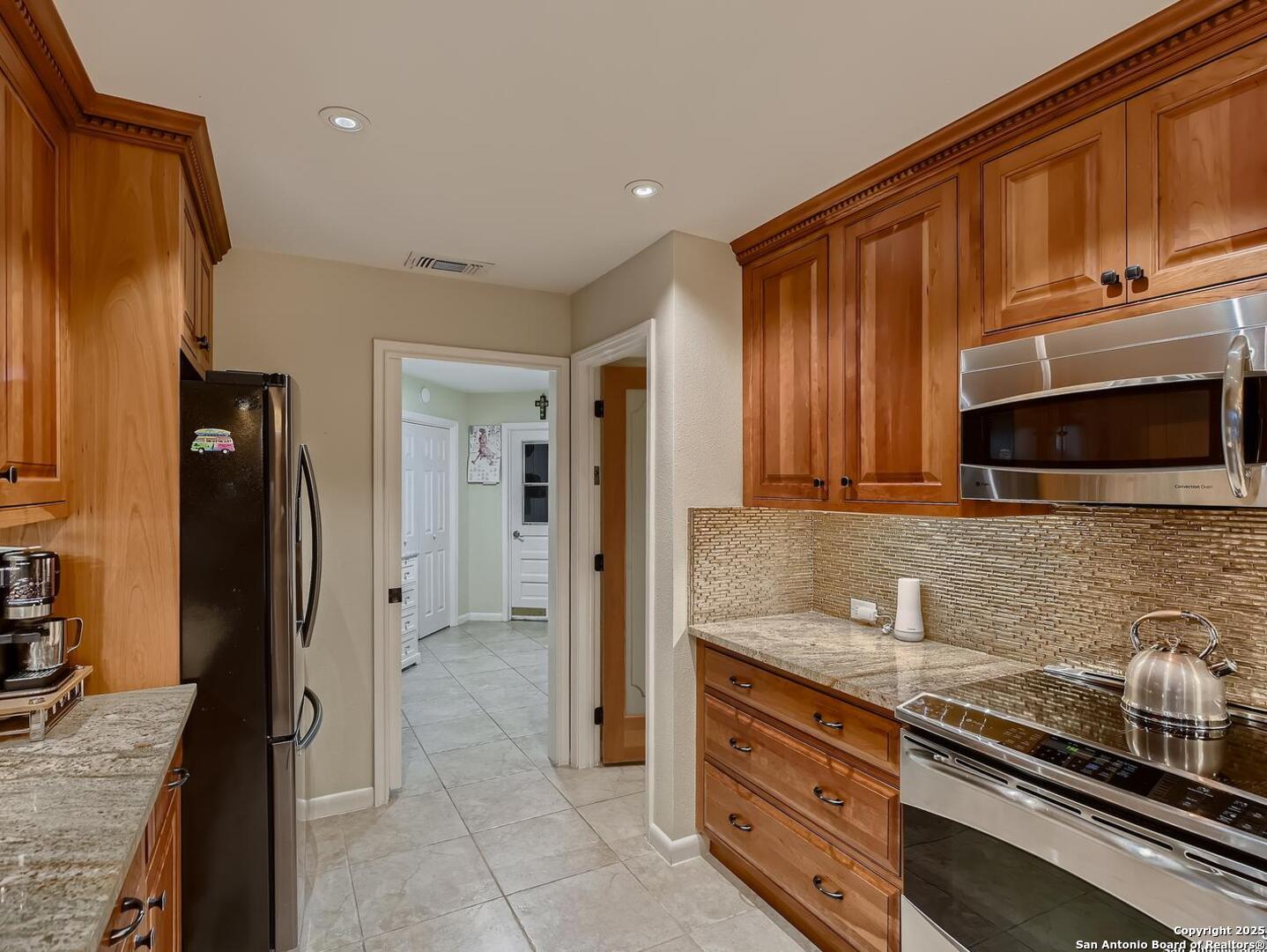 320 Remington Dr