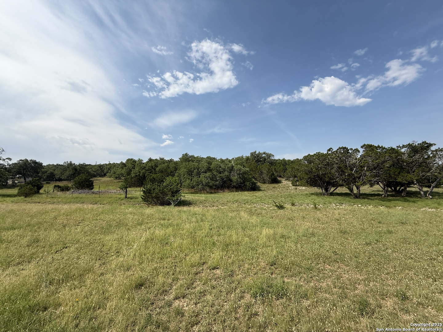 3.86 ACRES Remington
