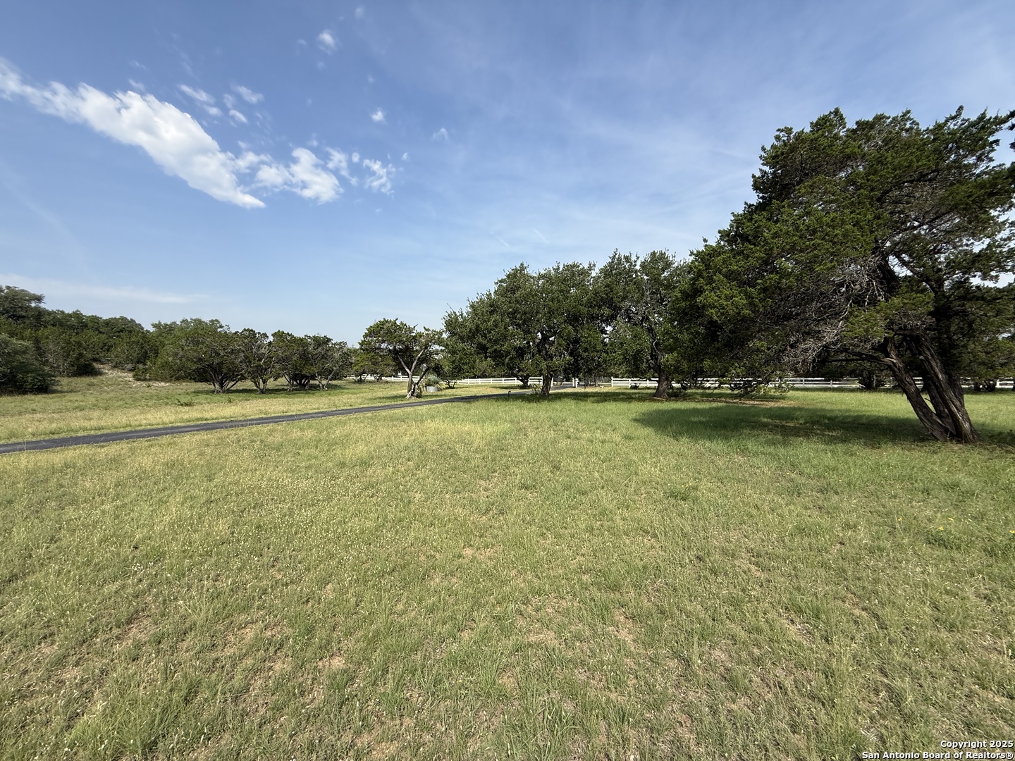 3.86 ACRES Remington