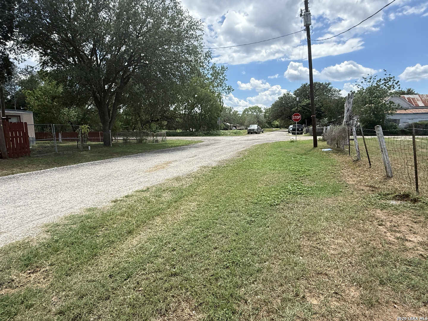 220 County Road 2690