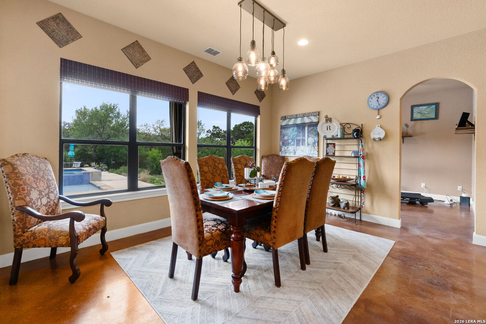 17203 Clovis