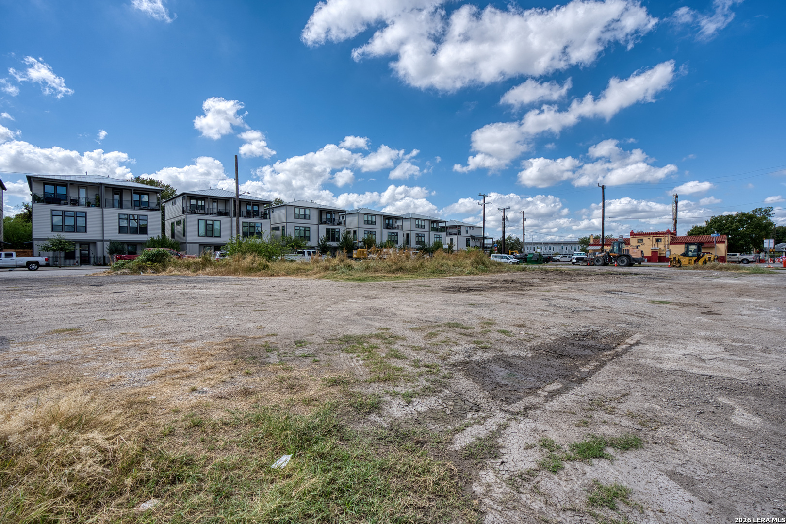 114 W CAROLINA ST
