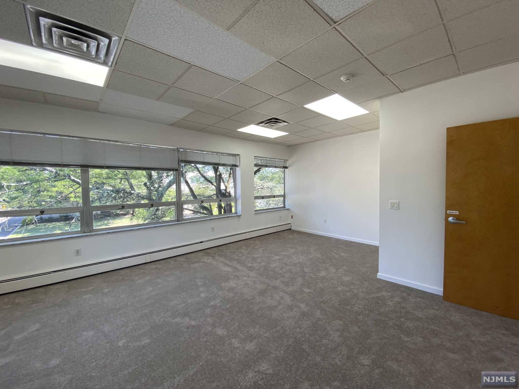 616 E Palisade Avenue 2nd Right