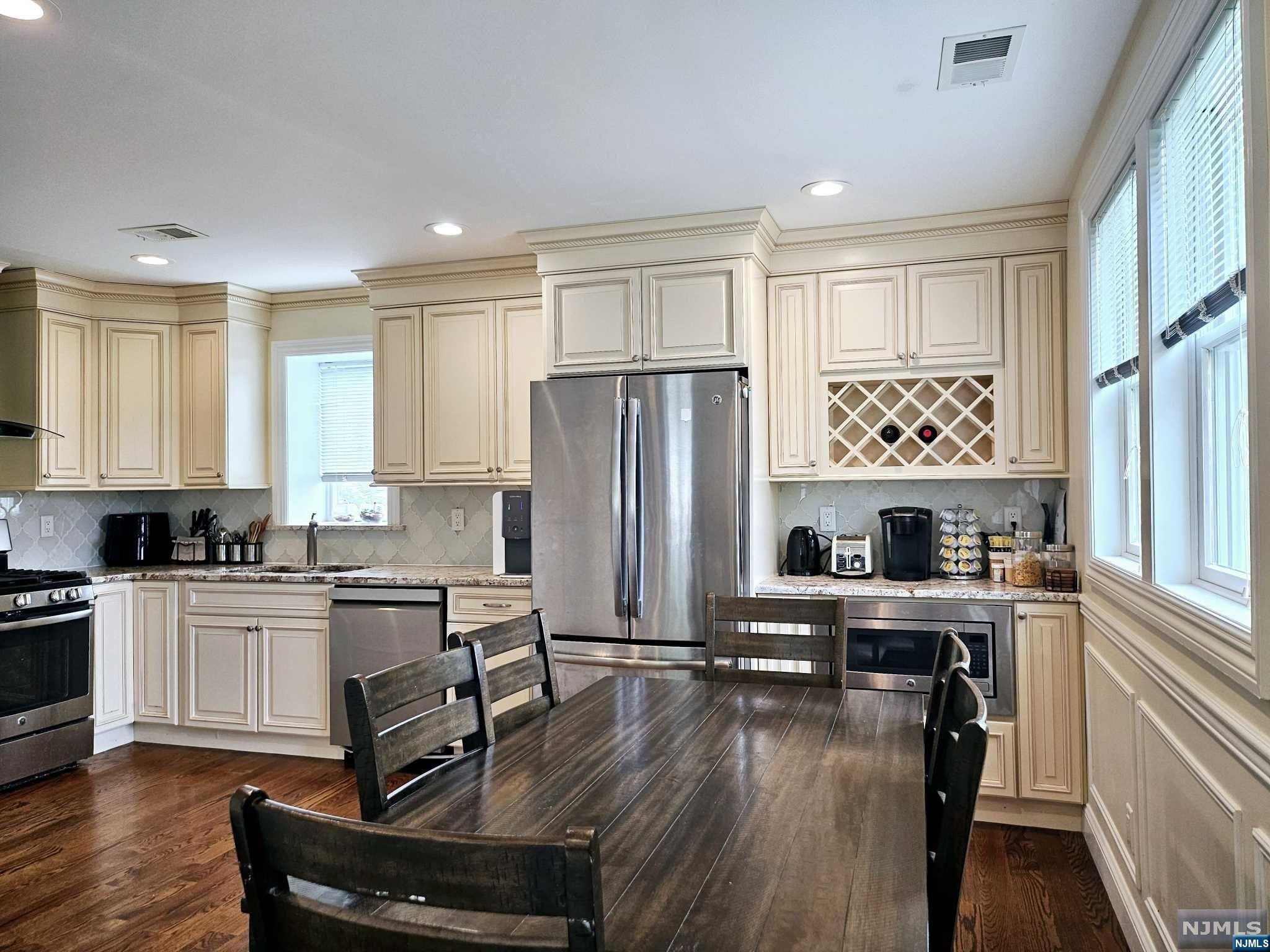 228 County Road 2