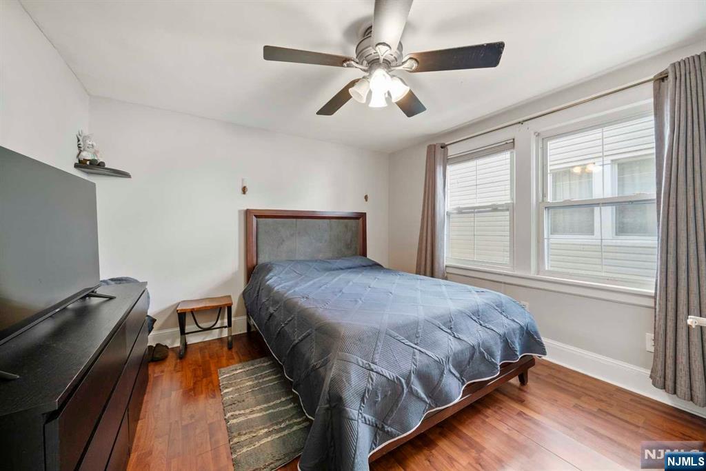 899 Linden Avenue