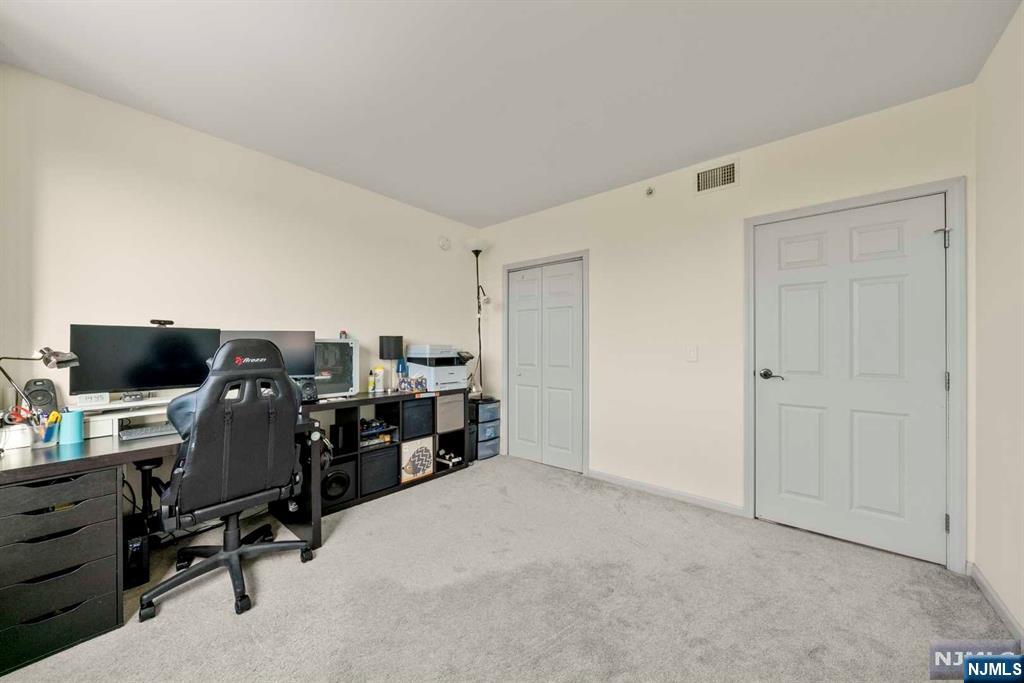 275 State Street 5C