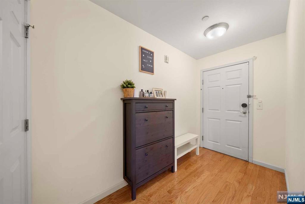 275 State Street 5C