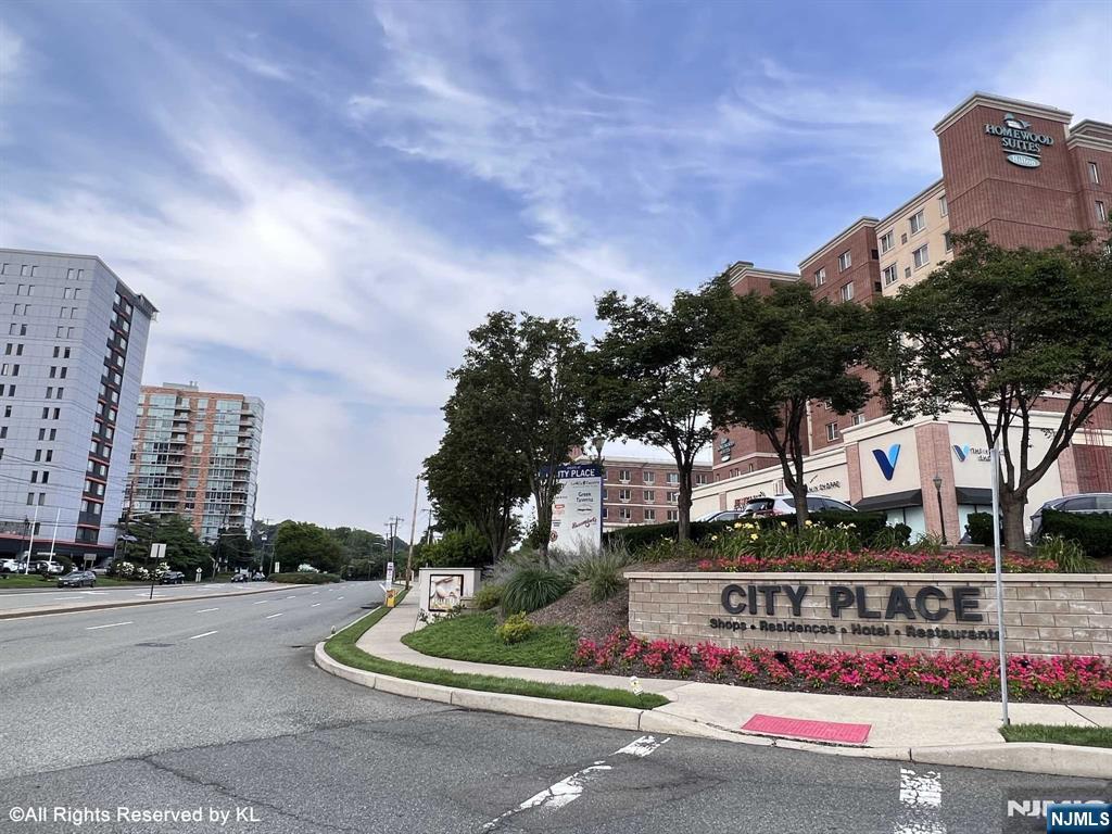 1307 City Place