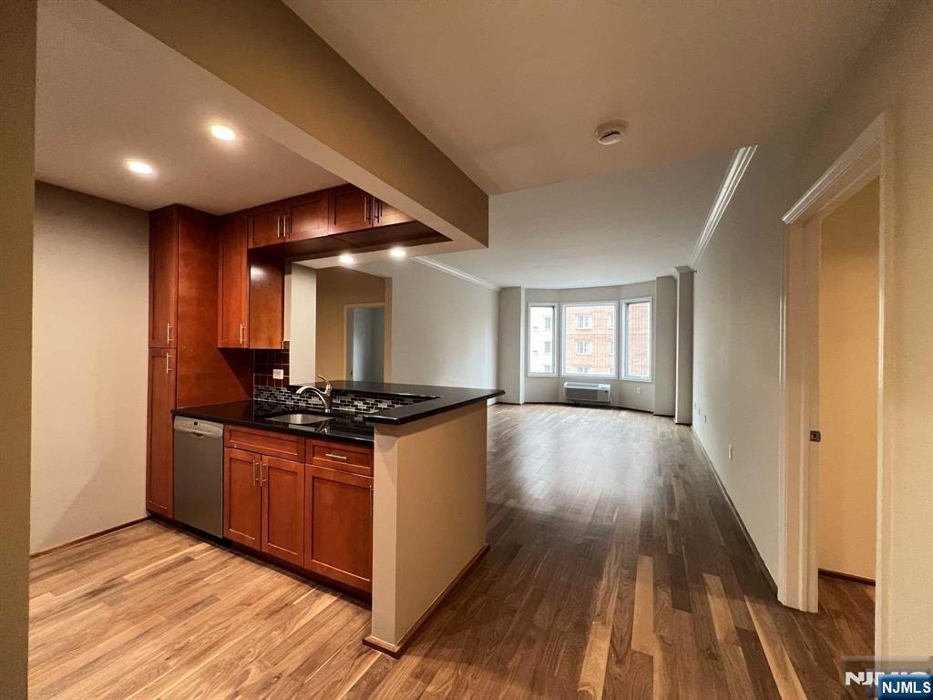 1307 City Place