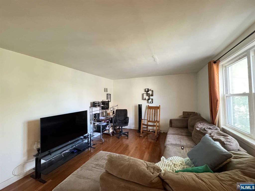 332 Shaler Boulevard