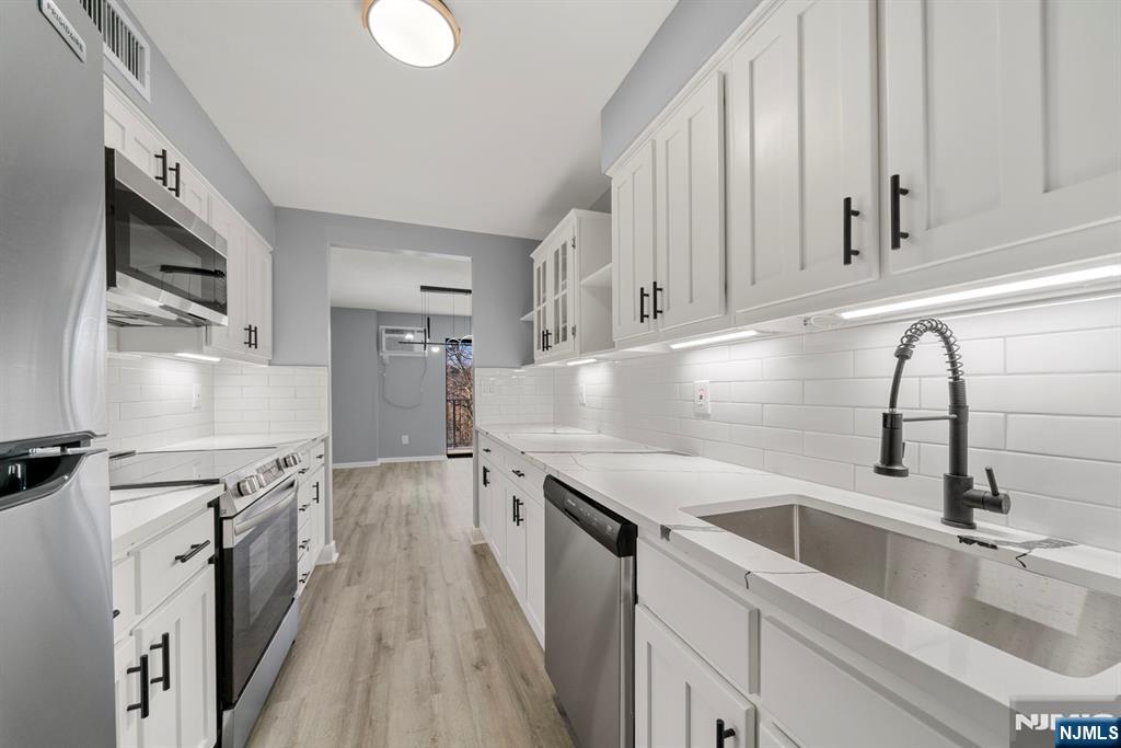 140 Euclid Avenue 3F