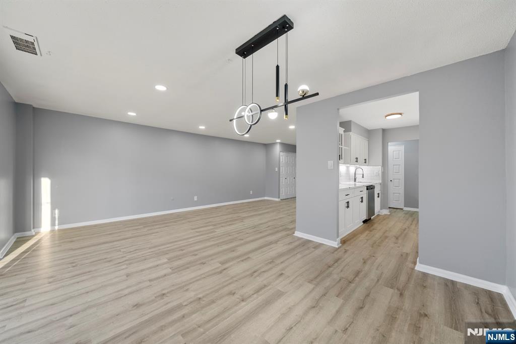 140 Euclid Avenue 3F