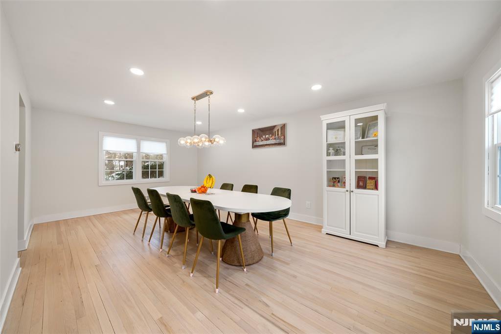 141 Sunset Lane