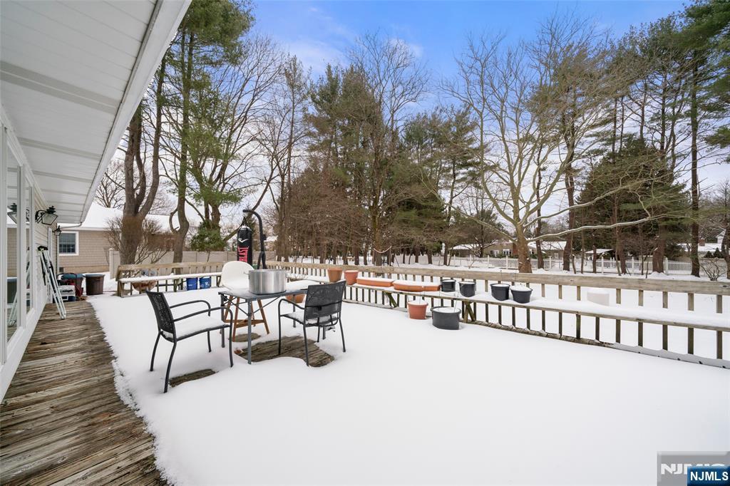 141 Sunset Lane