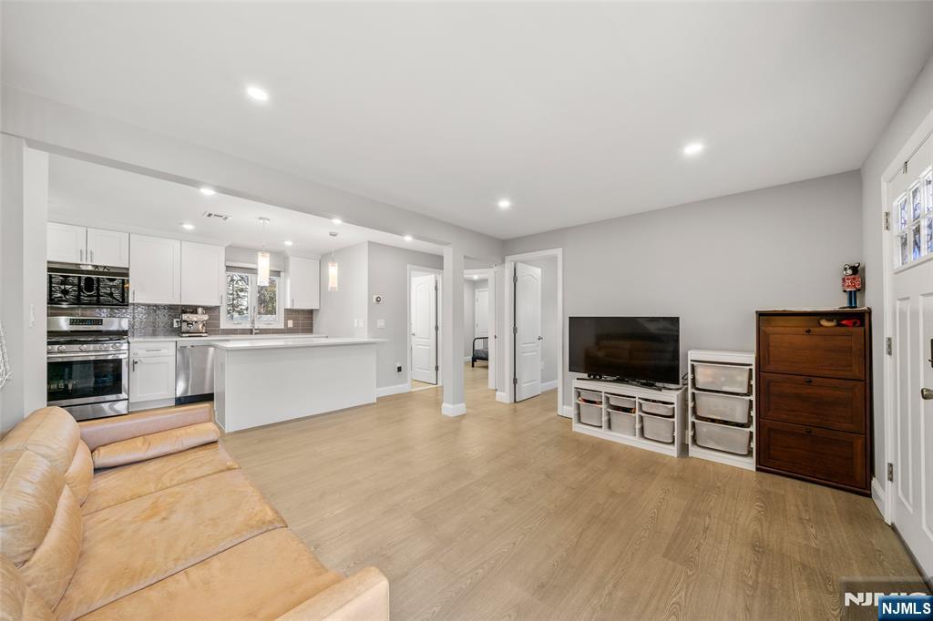9 Clinton Park Drive