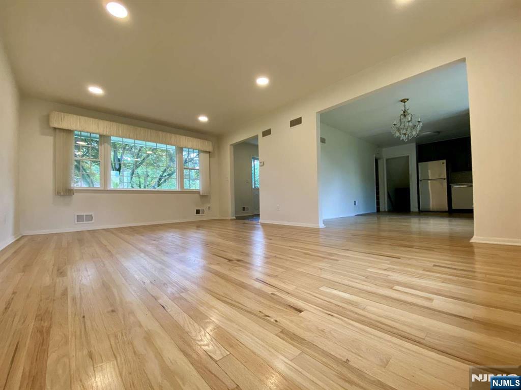 110 Garry Road