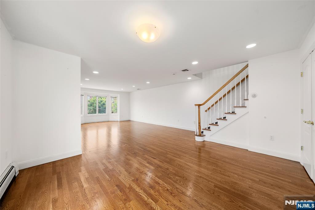 424 E Central B