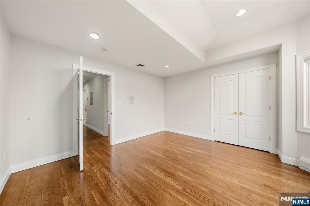 424 E Central B