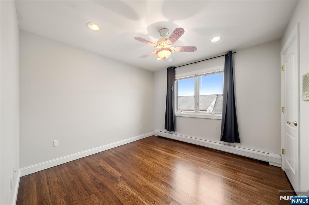 424 E Central B