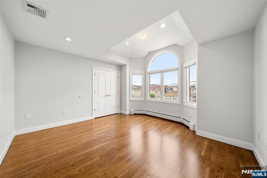 424 E Central B