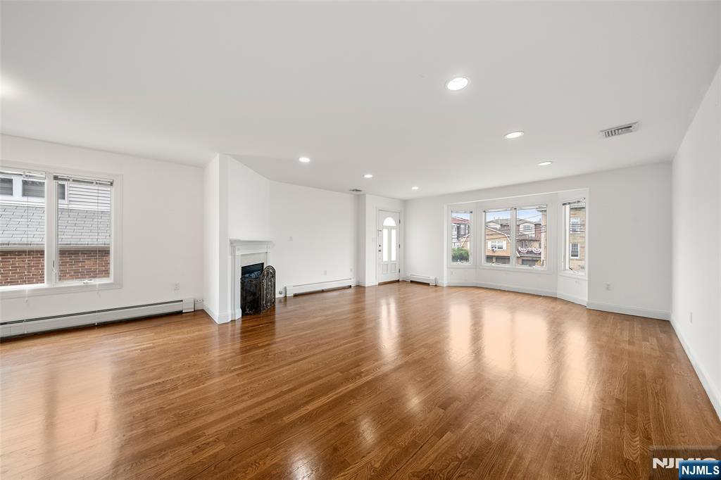 424 E Central B