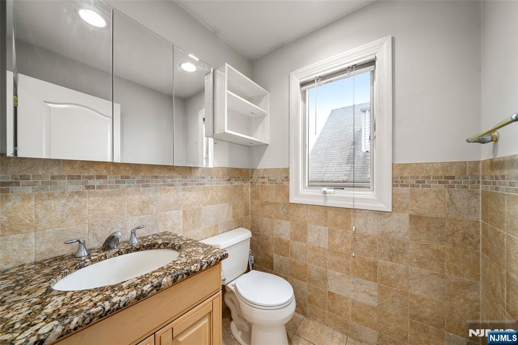 424 E Central B