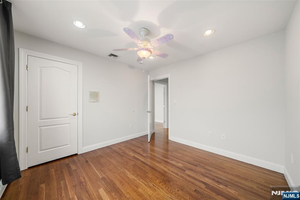 424 E Central B