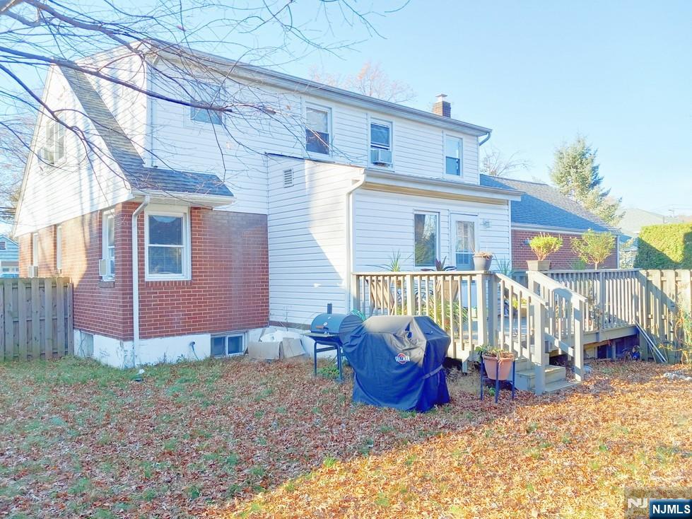 39 Vivyen Street 1st FL