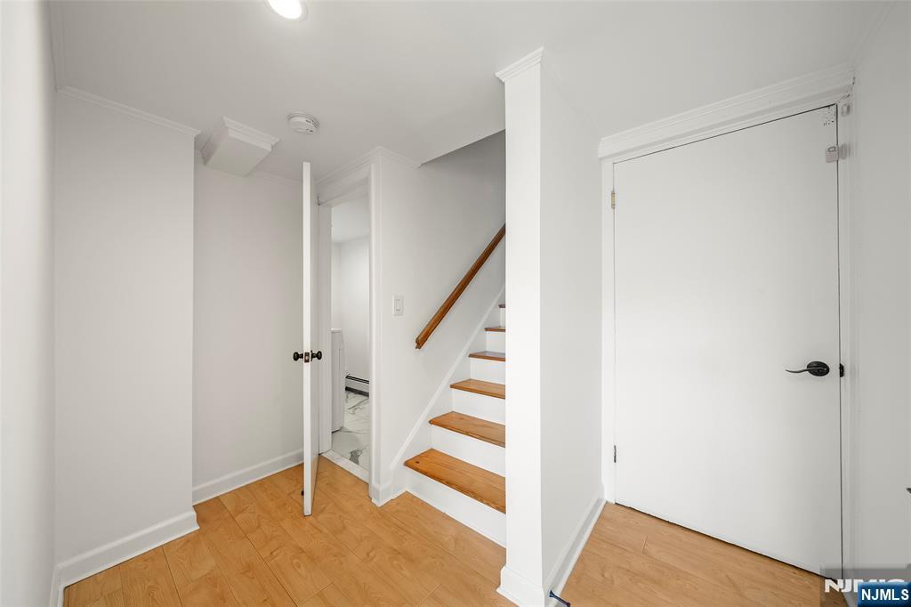 1128 Abbott Boulevard