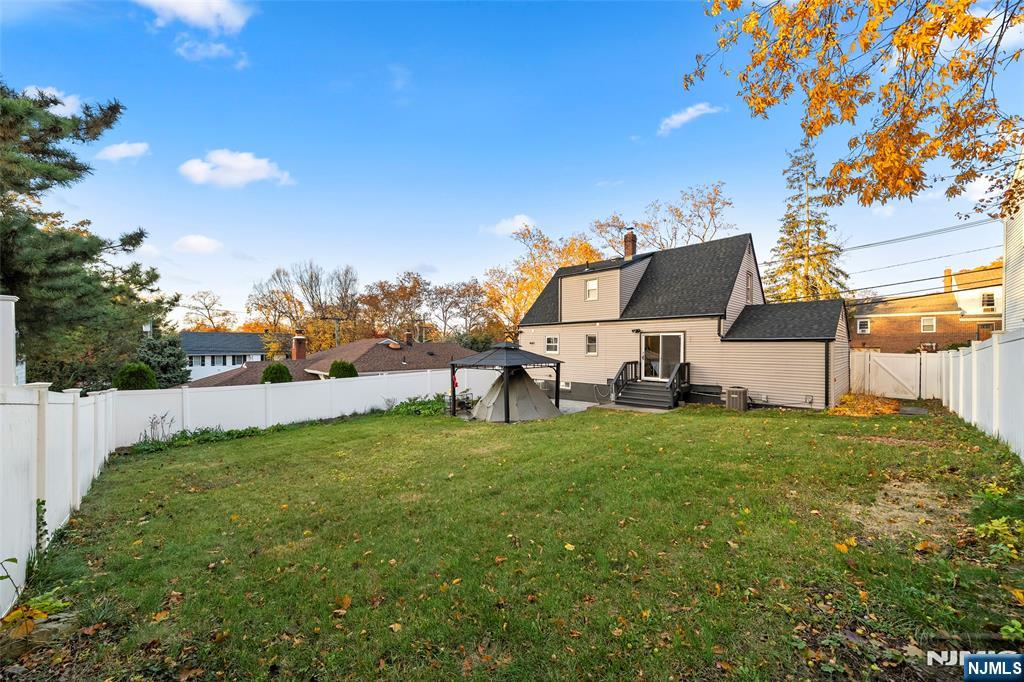 636 Elm Avenue