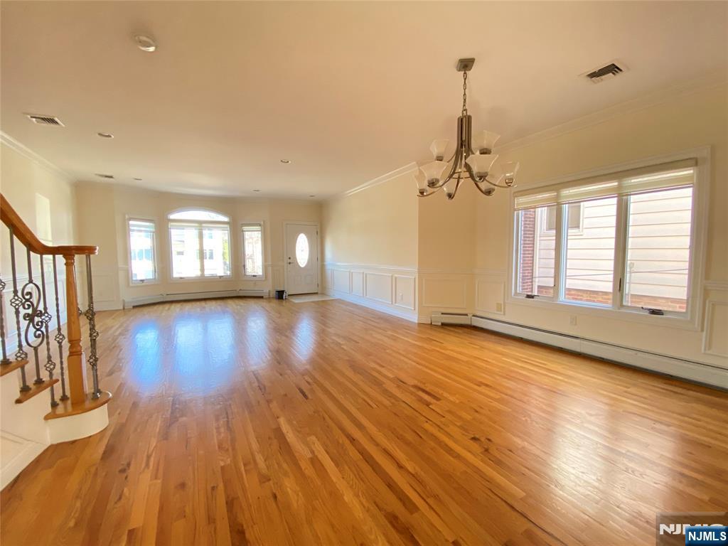 517A Lawn Avenue