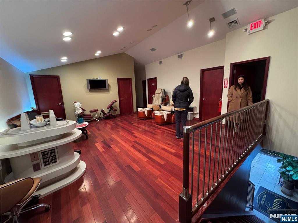 2087 Burnt Mills Road