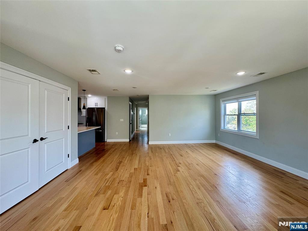 105 Feronia Way 2ND FL