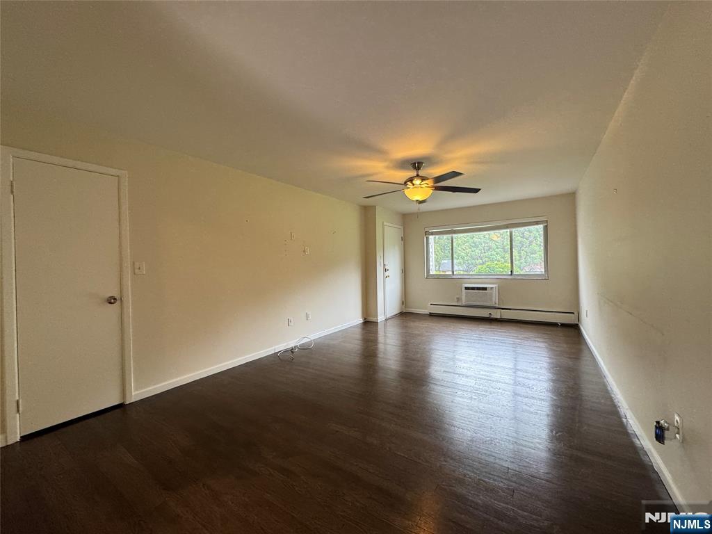 1323 Anderson Avenue 15