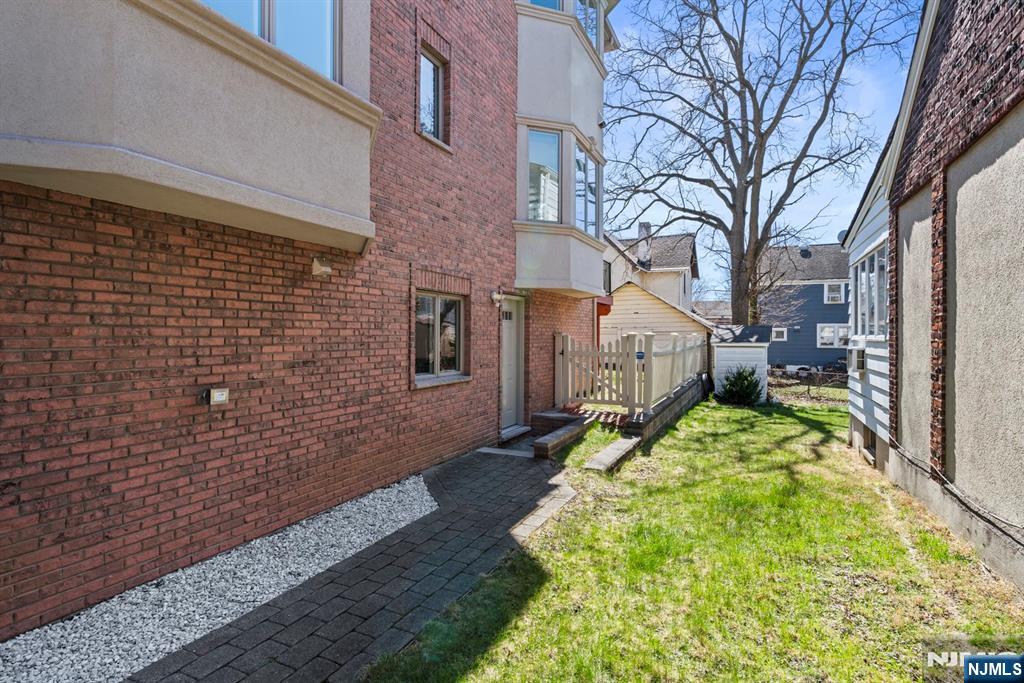 80B Liberty Place