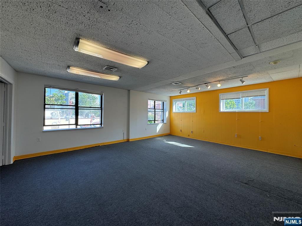 302 Main 201