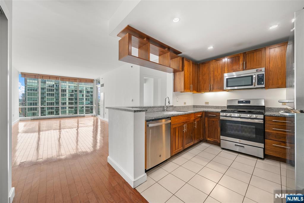 20 Newport Parkway 2311