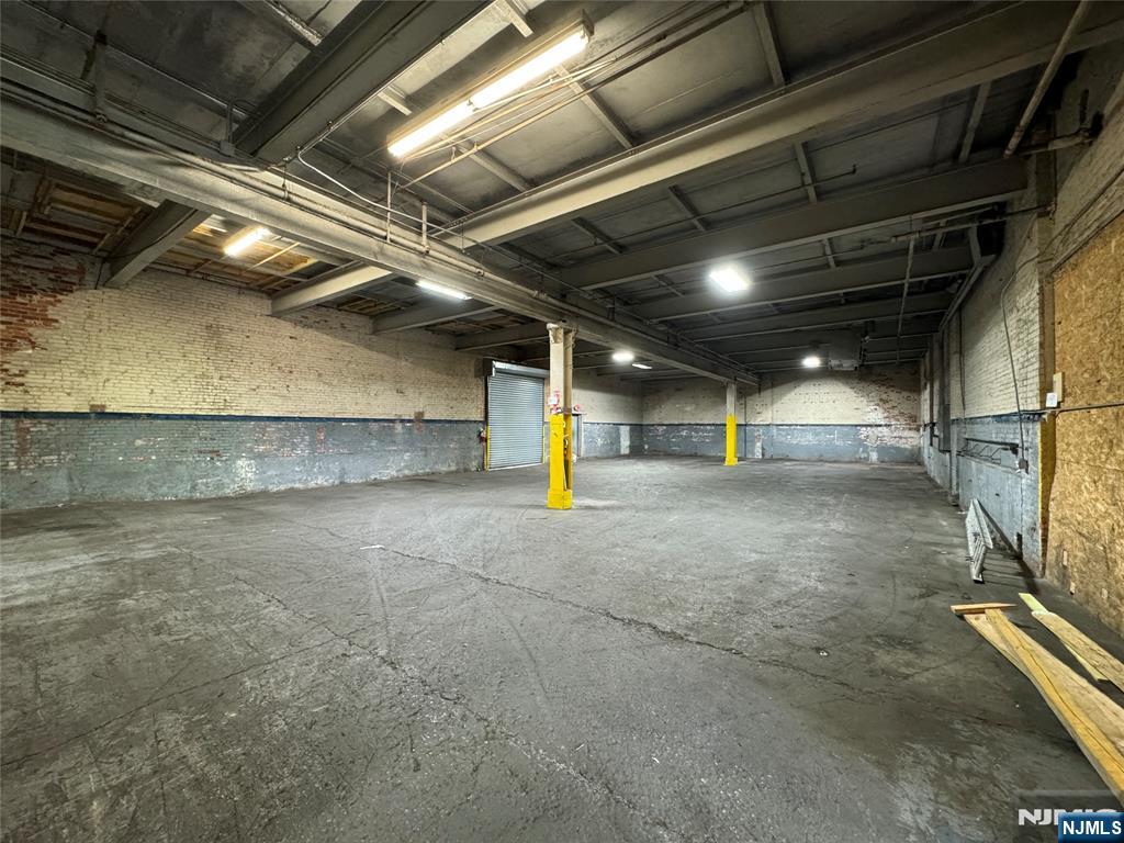 163 Shaw Avenue E&F