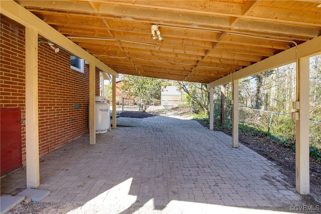 2900 Stanwix Ln