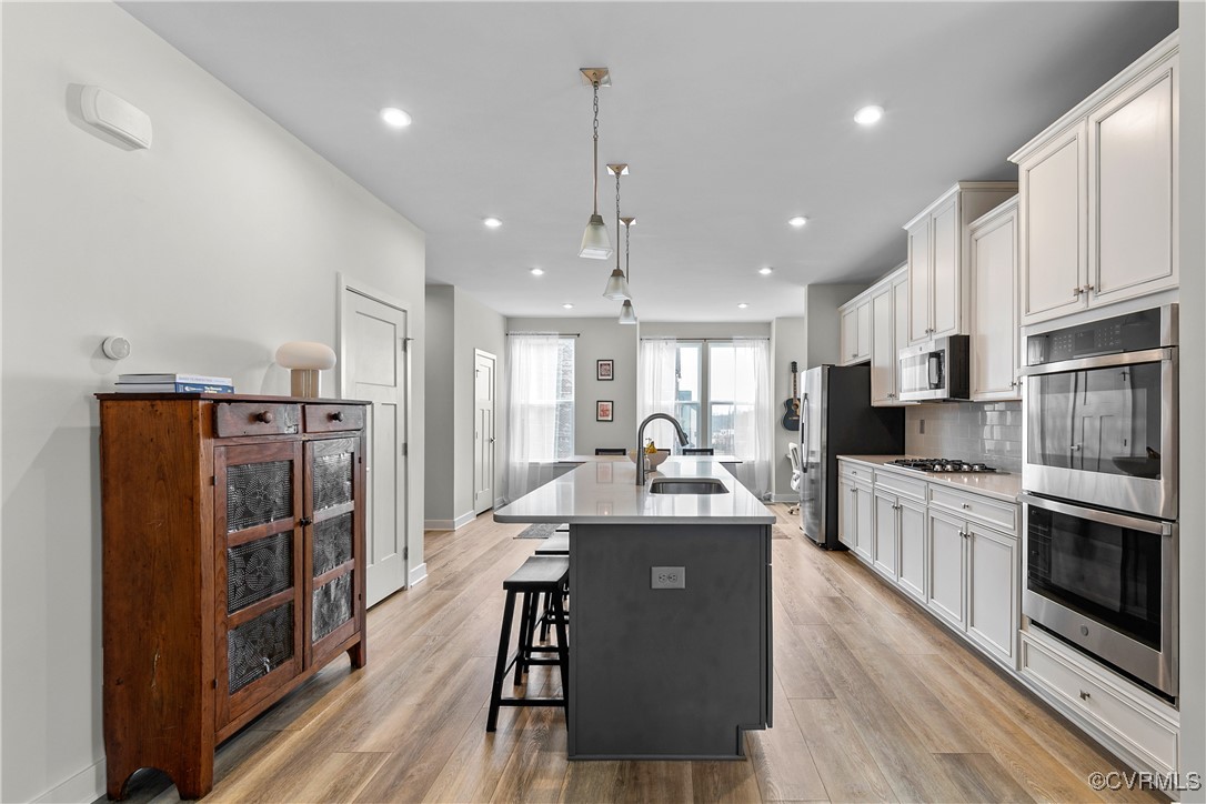 2101 Cantina Ln