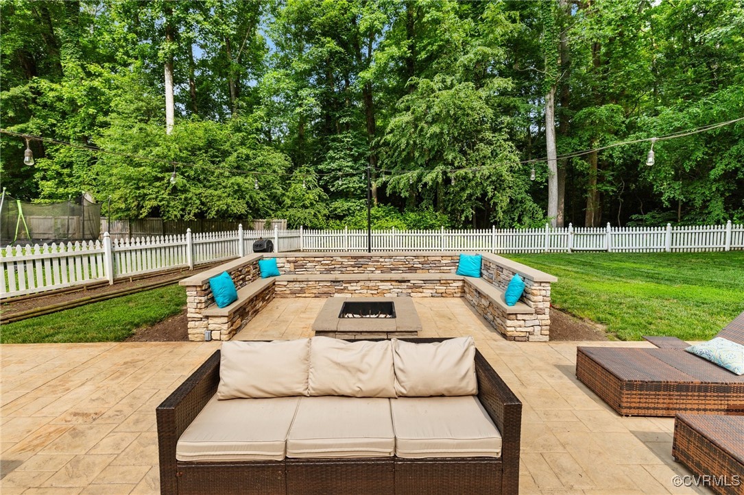 12030 Amber Meadows Ln