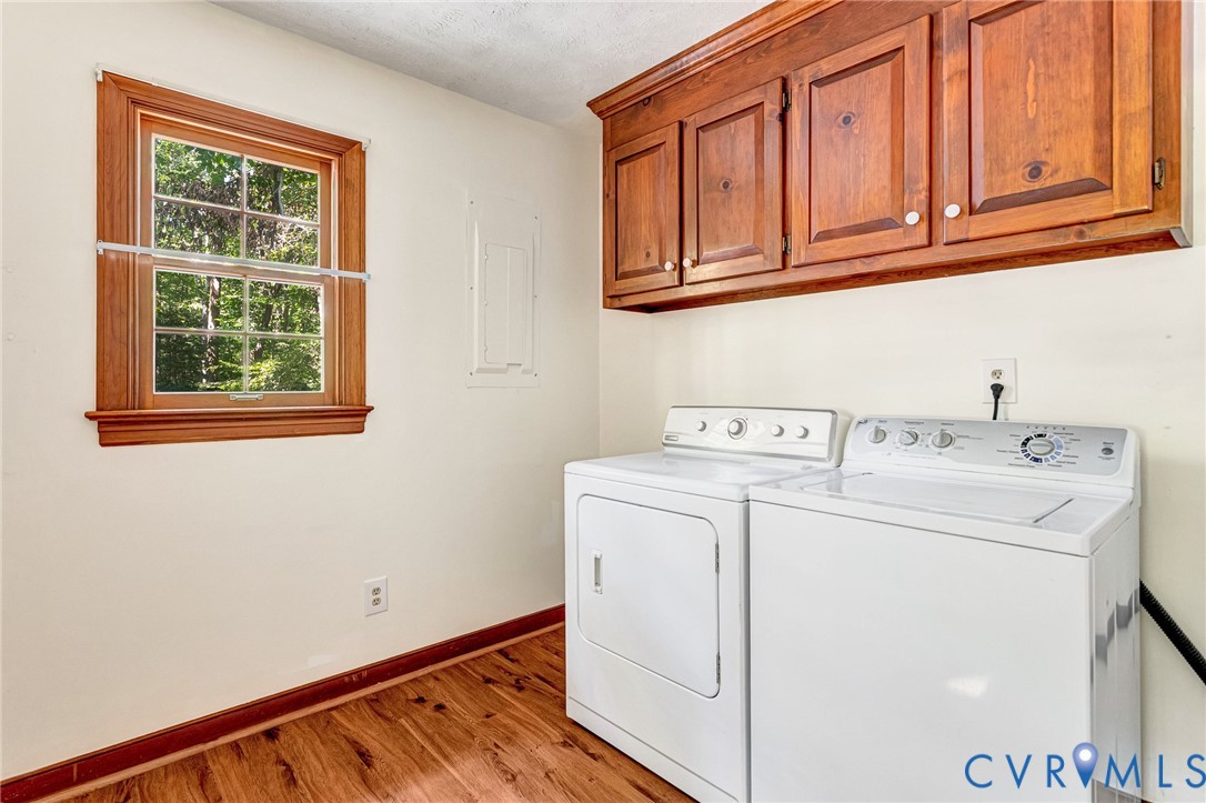 7458 Rural Point Ct