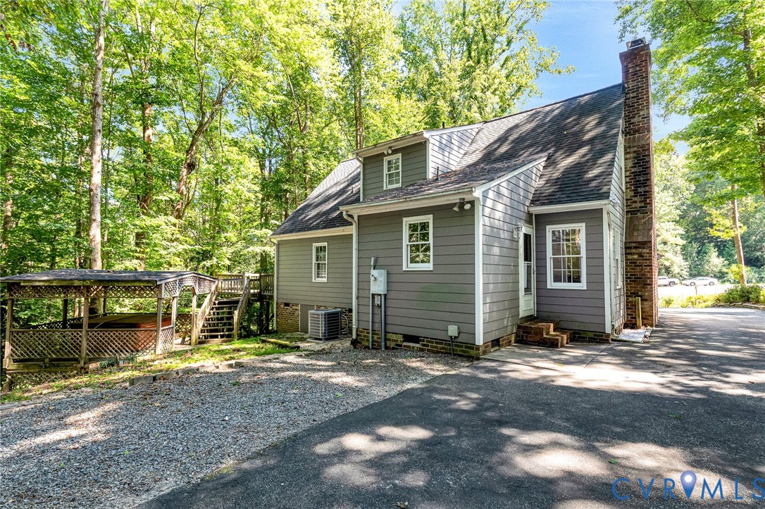7458 Rural Point Ct