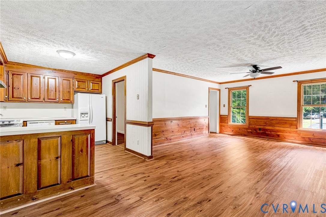 7458 Rural Point Ct