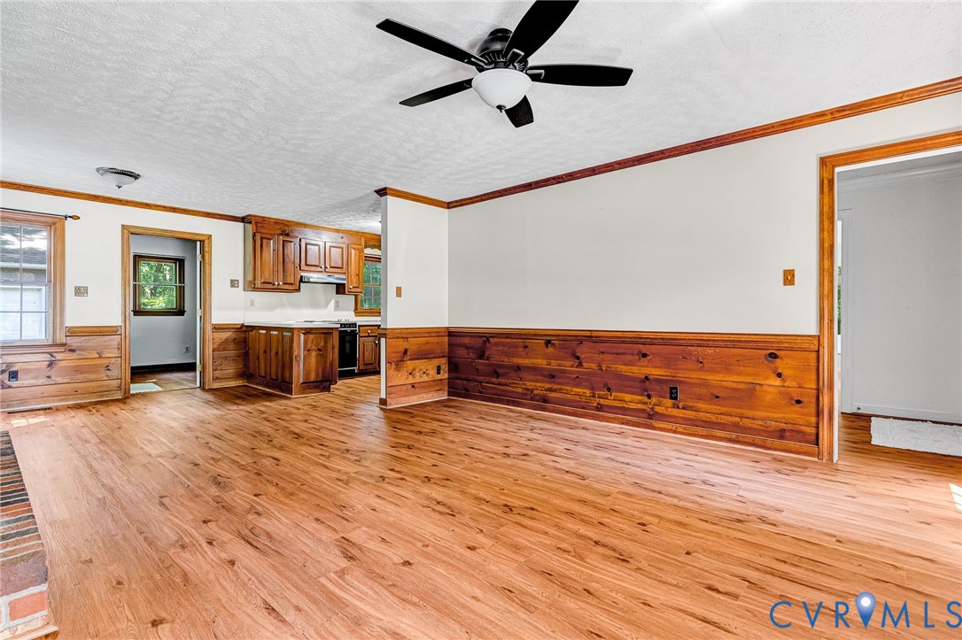 7458 Rural Point Ct