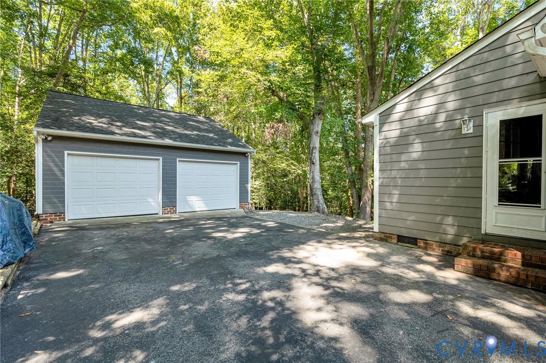 7458 Rural Point Ct