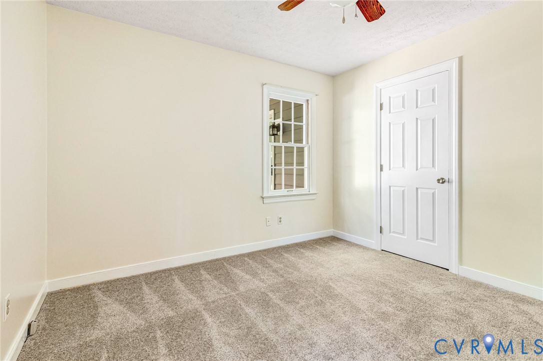 7458 Rural Point Ct