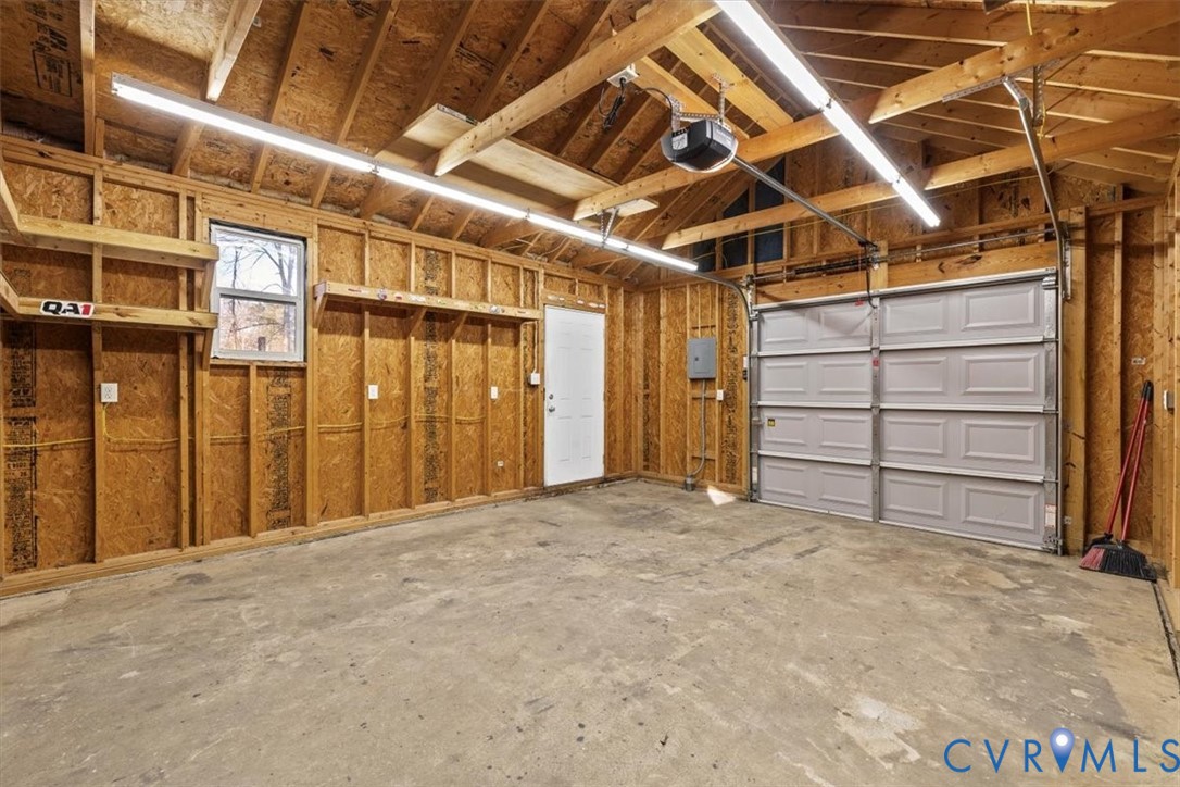 2224 Pocoshock Blvd