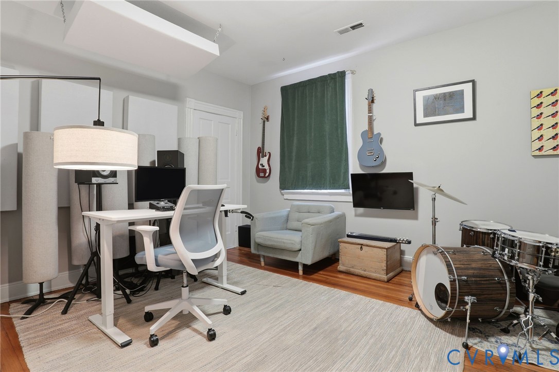 514 Chimborazo Blvd